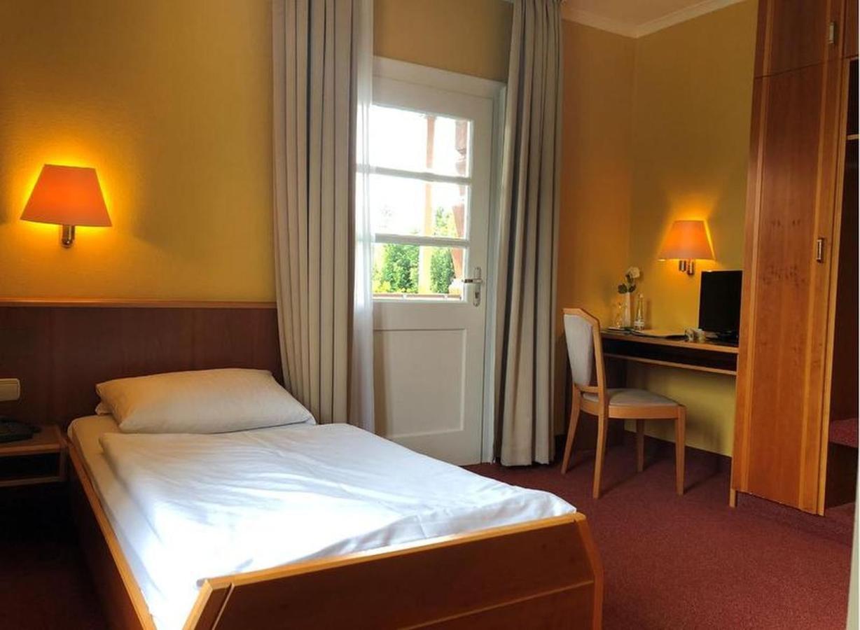 Hotel&restaurant Weinberg Hotel 2*